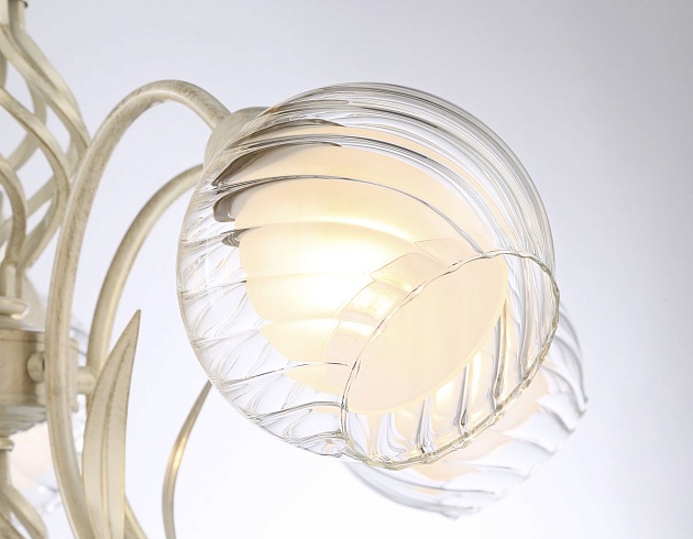 Потолочная люстра Ambrella light Traditional TR3066 Фото № 4
