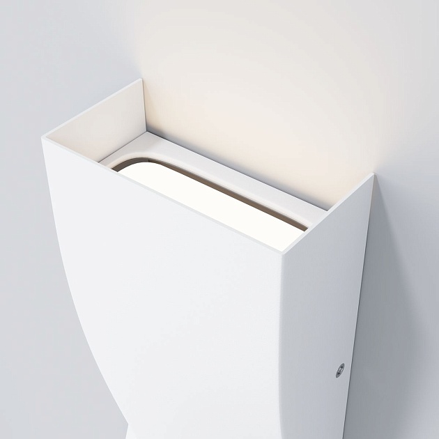 Уличный настенный светодиодный светильник Maytoni Twist O040WL-L11W3K Фото № 4