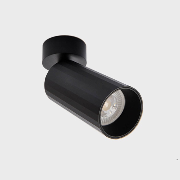 Спот Italline IT08-8011 black Фото № 1