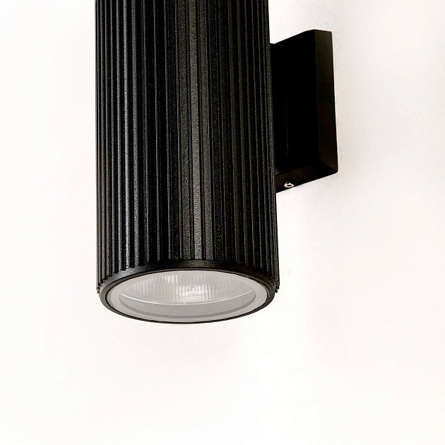 Уличный настенный светильник Favourite Pola 4513-2W Фото № 4