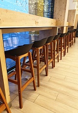 Барный стул Sheffilton SHT-ST19/S65 черный/светлый орех 2734992505 3